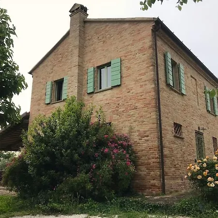 Casa Padronale - Delle Rondini * Carignano (Marche)