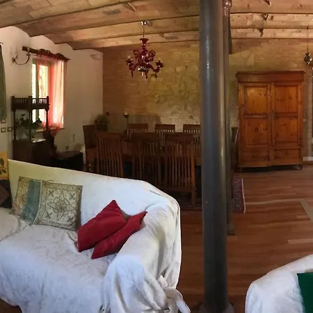 Casa Padronale - Delle Rondini Holiday home Carignano (Marche)