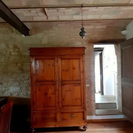 Дом отдыха Casa Padronale - Delle Rondini Carignano (Marche)